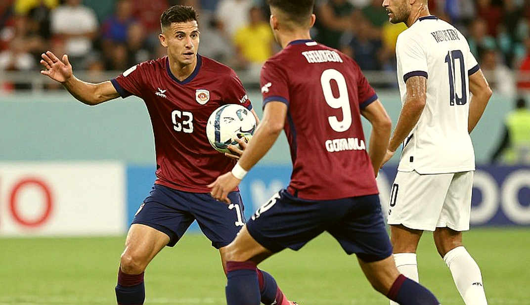 Maycon Cardozo: cầu thủ 17 tuổi người Brazil của Bayern và chuyến thăm cần được soi ba lần