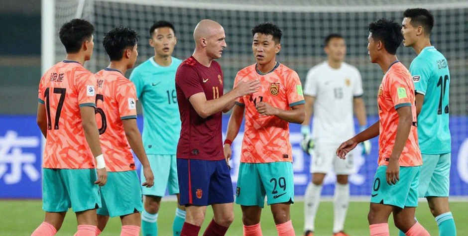 V.League và thói quen đọc sự im lặng thành bình yên