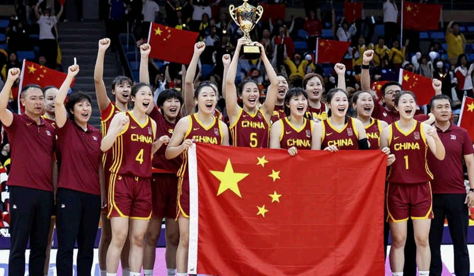 20 phút cuối ở Rajamangala: chiều sâu đội hình và những người ở lại