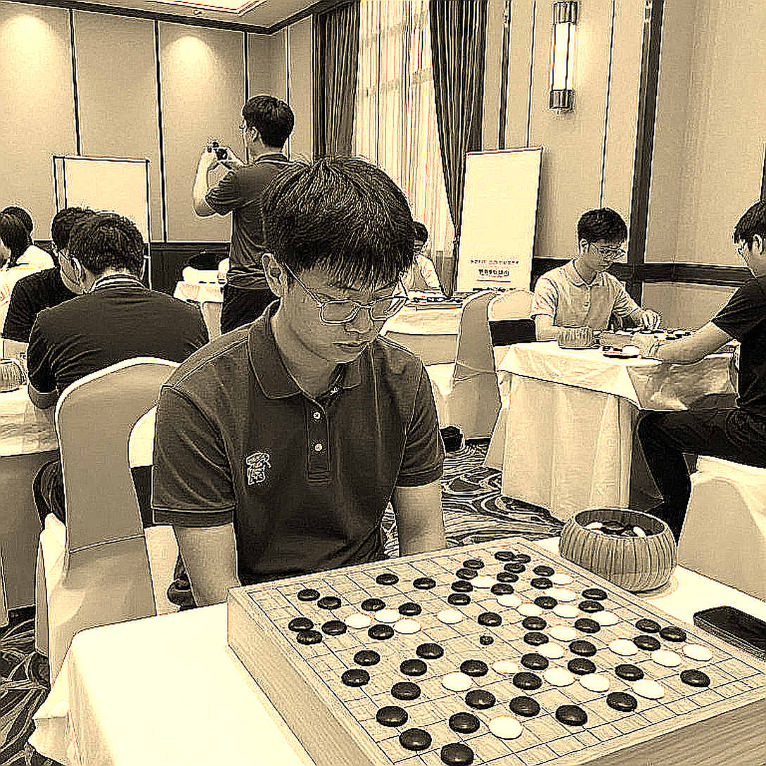 Giải cờ vua quốc tế Global Chess League 2026: Fyers American Gambits thắng đậm 10-4 ngày khai mạc