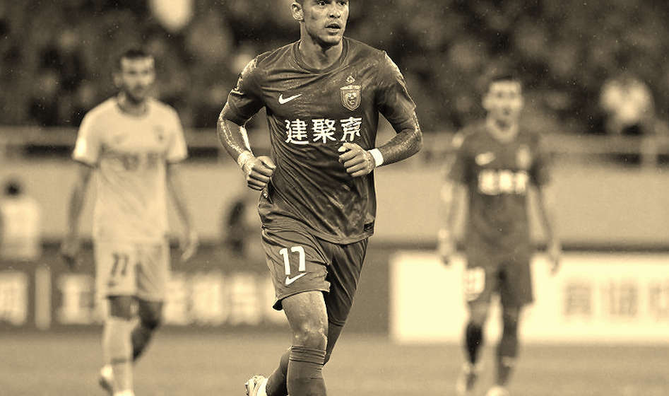 Kỳ chuyển nhượng V.League: Khi bảng lương là tấm vé duy nhất vào phòng thay đồ Kỳ chuyển nhượng V.League: Khi bảng lương là tấm vé duy nhất vào phòng thay đồ