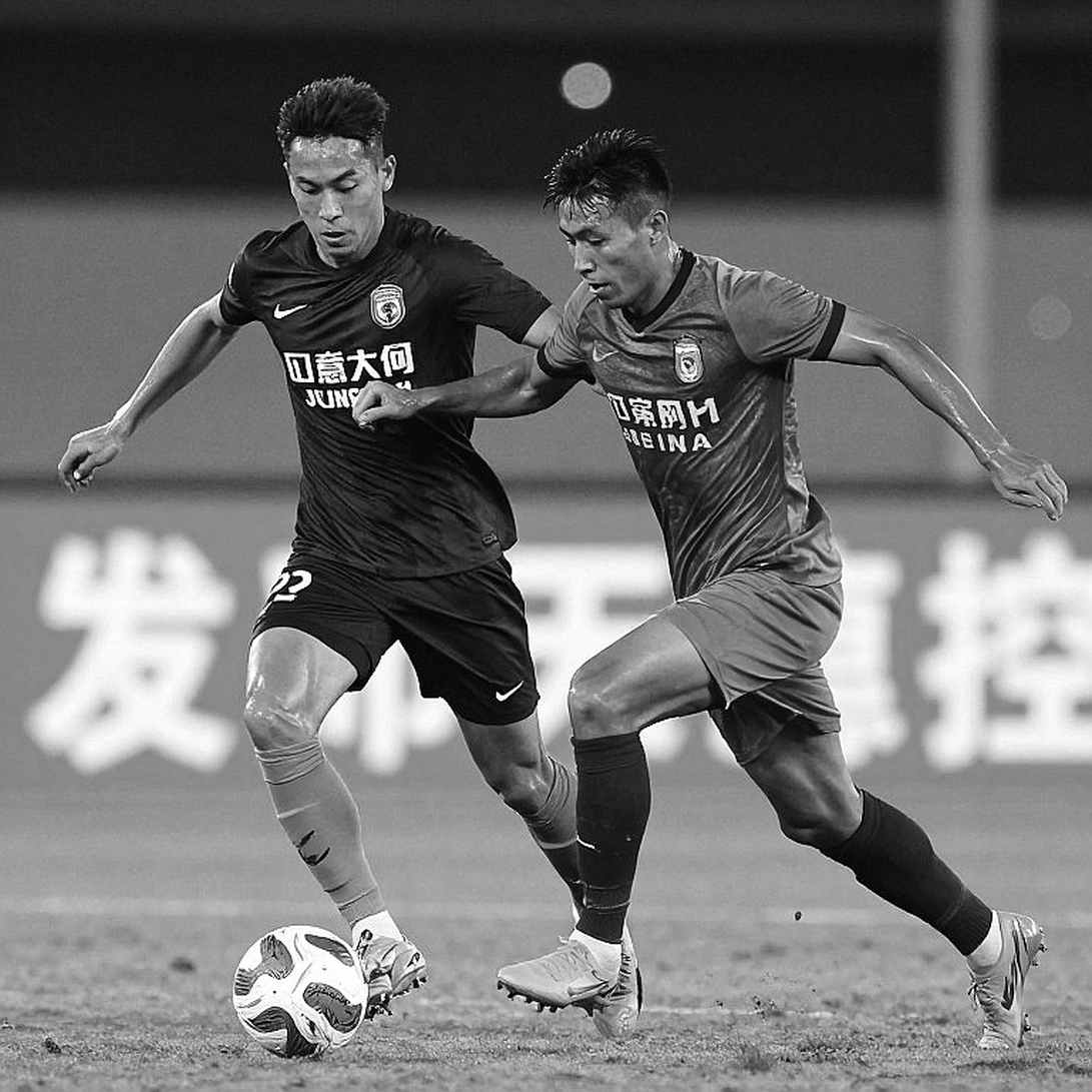 U16 Việt Nam thua 2-4 trước U16 Australia: Bốn bàn thua trong 38 phút và bài toán chuyển đổi trạng thái