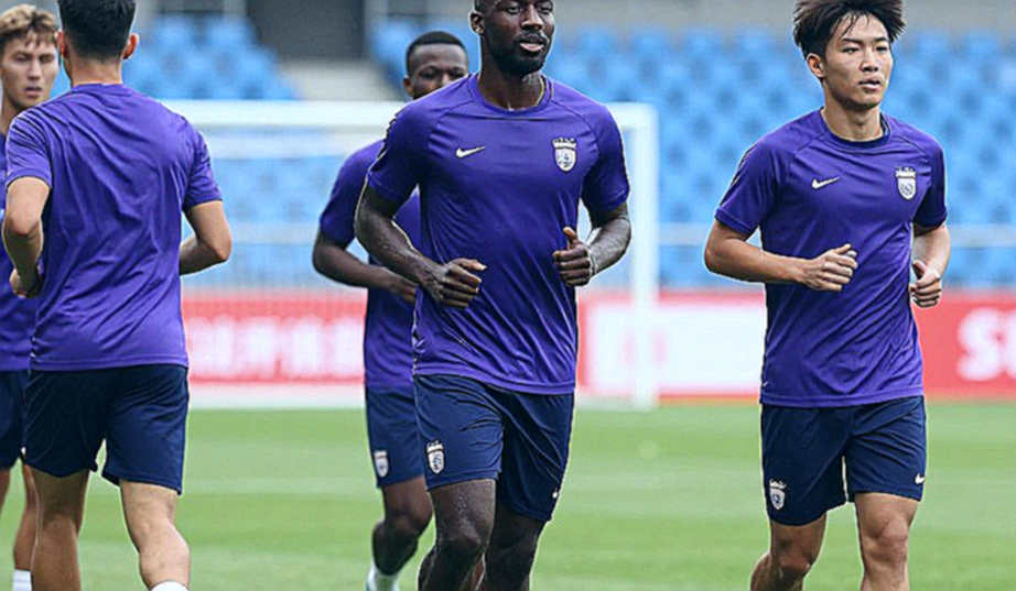 V.League và bài toán tập trung: Khi vài đô thị nắm giữ cả nền bóng đá