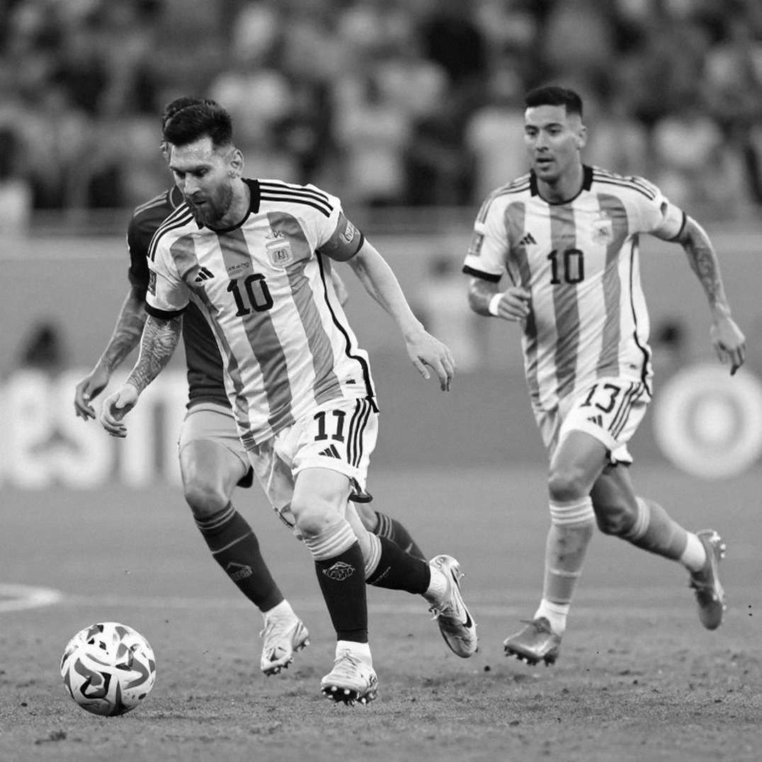 Thái Lan bổ nhiệm 'thầy cũ của Beckham' Peter Taylor để chữa bài toán thể lực trước FIFA ASEAN Cup 2026