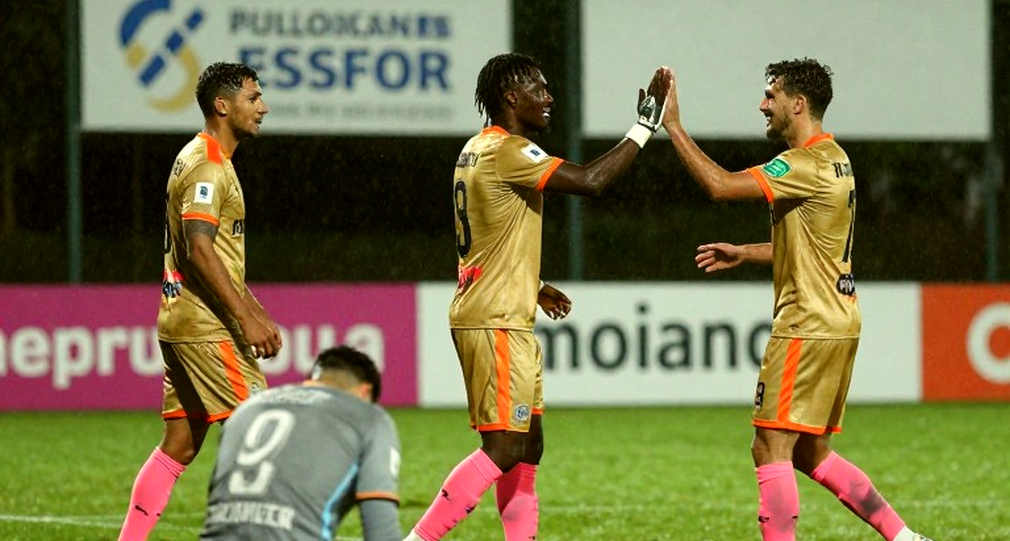 Vietnam and Pakistan: Two Talent-Supply Models, One Match That Refuses to Reveal Its Answer