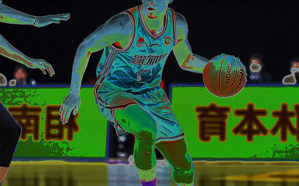 Houston 116-89 Oklahoma: bảng điểm không kiểm chứng được và lỗ hổng niềm tin của dữ liệu bóng rổ