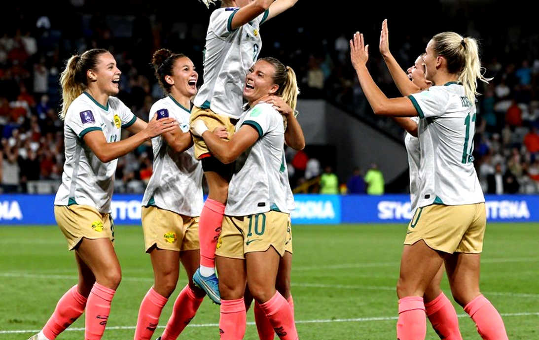 Forlán mở màn triều đại tạm quyền: Uruguay vắng Valverde ở chuyến du đấu châu Á