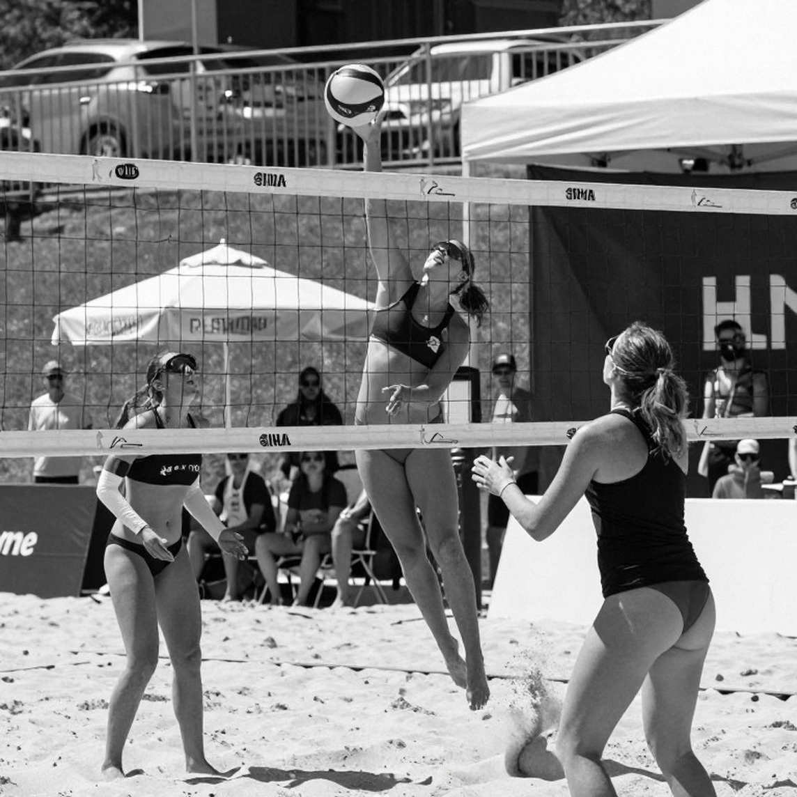 Asiad 20: Bóng chuyền nữ Việt Nam dừng ở tứ kết và khoảng lặng phía sau tỷ số 0-3 Asiad 20: Bóng chuyền nữ Việt Nam dừng ở tứ kết và khoảng lặng phía sau tỷ số 0-3