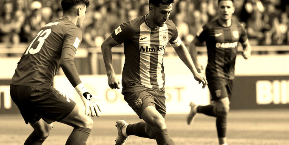 Galatasaray tập nặng sau hai thất bại: 8 đấu 2, chạy tốc độ cao và cuộc thử nghiệm với Pendikspor